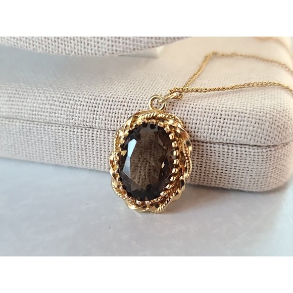 Atlas 12K GF Oval Shaped Pendant Quartz Vintage - Picture 1 of 10